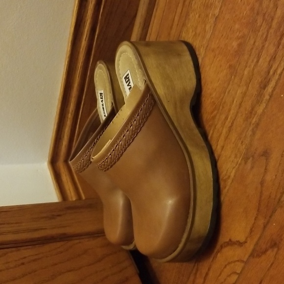 Vintage Riverstone "Woodside"- Clogs in Natural tone, size 7M- NWT - Picture 3 of 13